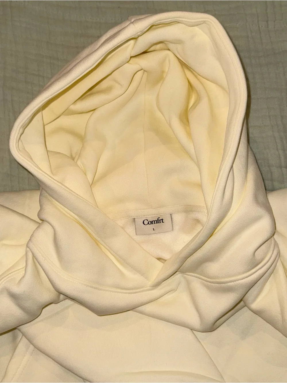 Comfort Brand Minimalist Style Hoodie Pullover in Buttercream, Size Large - Picture 3 of 5